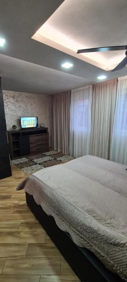 Afrodita Novi Sad Bagian luar foto