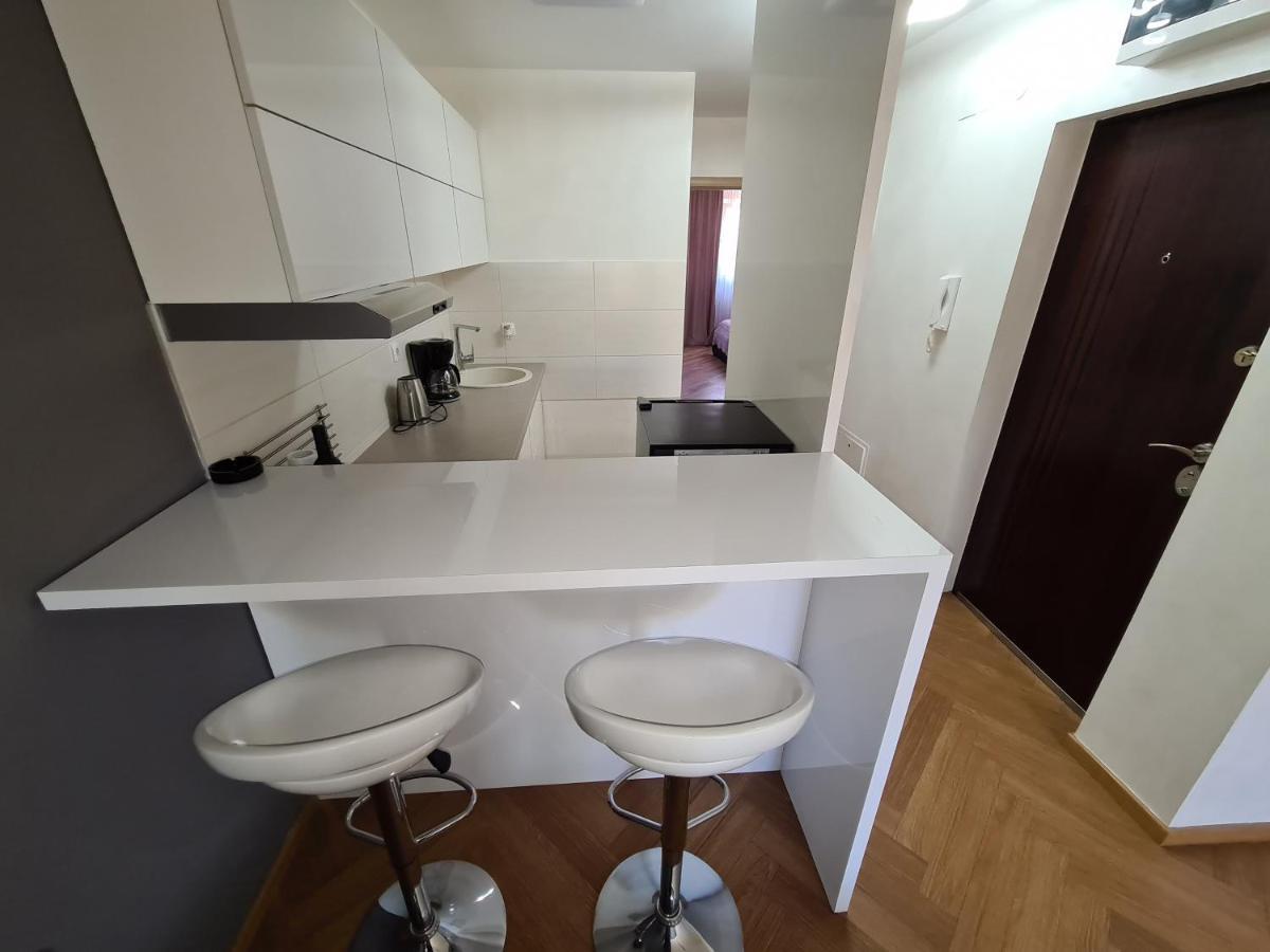 Afrodita Novi Sad Bagian luar foto